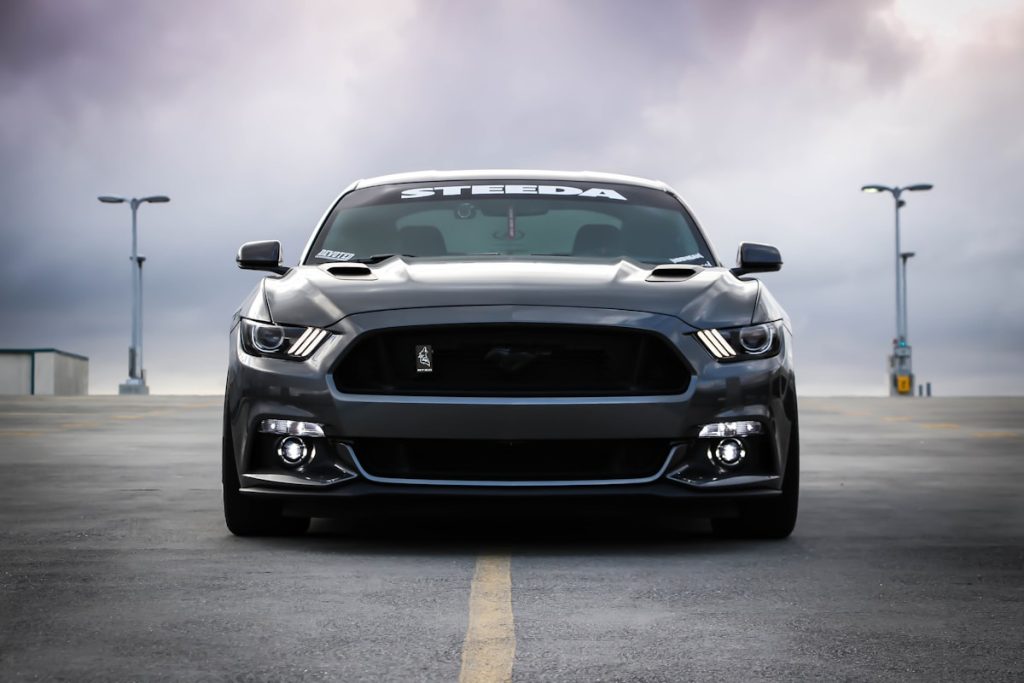 Car coolant flush engine service