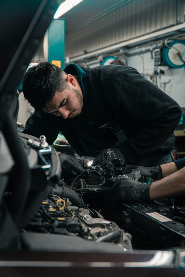 Mechanic car MOT failure repair